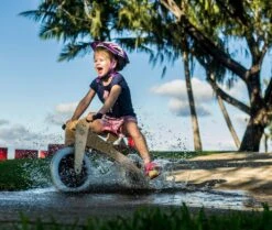 Wishbone Pre-Bike 3-in-1 Laufrad -Kinderfahrrad 3 in 1 lifestyle