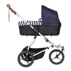 Mountain Buggy Urban Jungle Luxury Kinderwagen-Set Nautical 2021 23 Mountain Buggy Urban Jungle Luxury Kinderwagen-Set Nautical 2021 -Kinderfahrrad mb urban jungle kinderwagen luxury nautical side view