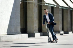 Micro Scooter Downtown 13 Micro Scooter Downtown -Kinderfahrrad sa0171 lifestyle2